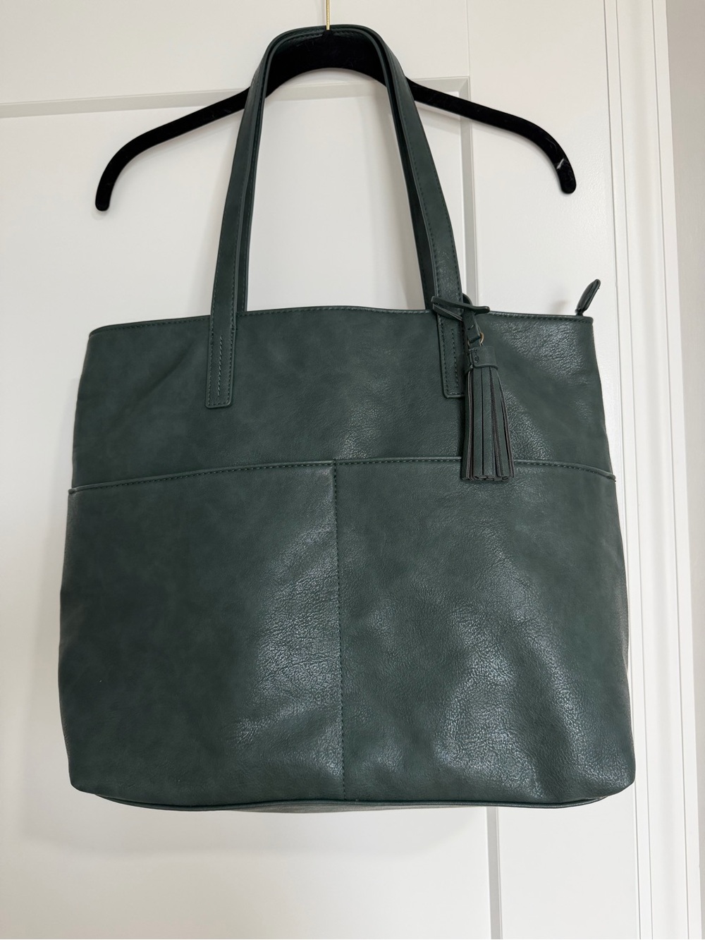 Sonoma Classic Green Tote Bag with Tassel